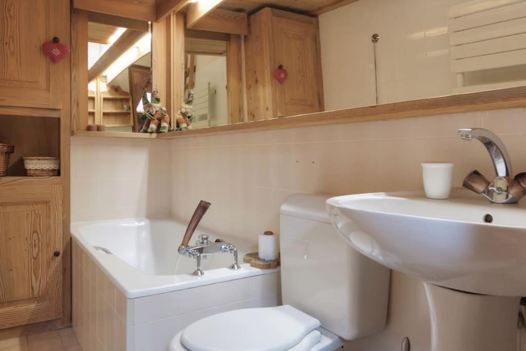 Apartamento Duplex Chaleureux Au Coeur De Megeve 2 P Exterior foto